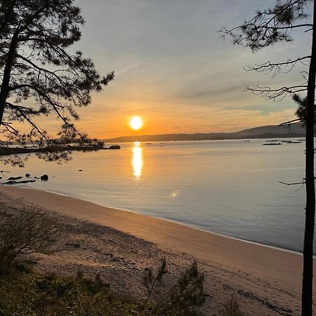 Apartamento Paseo Maritimo-A Illa De Arousa Bagian luar foto